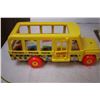 Image 3 : Vintage Fisher Price Little People-Bus, Garage and Car Wash