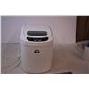 Ice Maker Igloo-works perfect