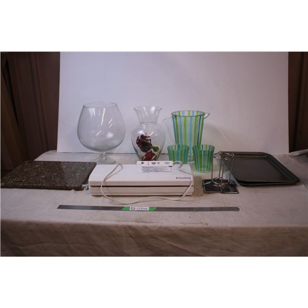 *Water Pitcher,trays,food saver(not working)