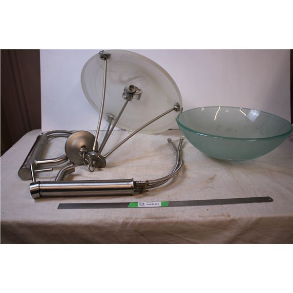 Light Fixture,Faucet,