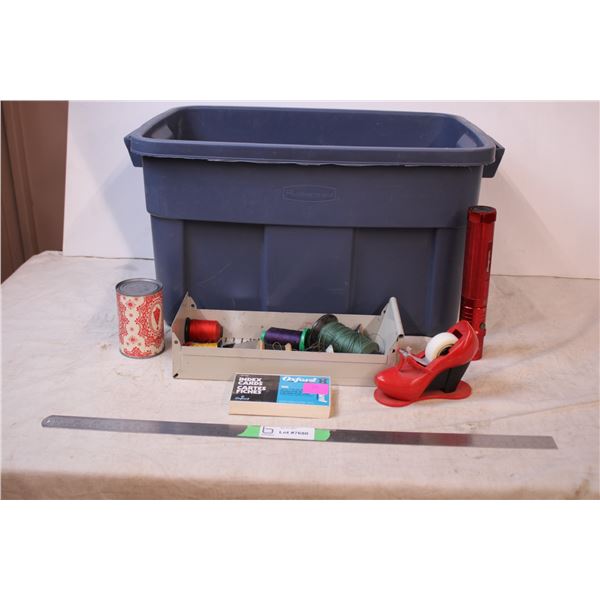 Blue Tote without lid,threads Misc items