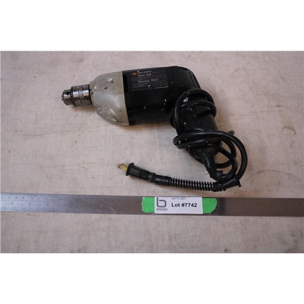 Black& Decker Drill