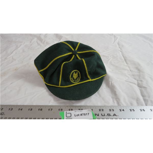 vintage wolf cubs hat - kids size medium
