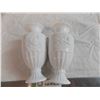 Image 3 : (2) Cherub + flower milk glass vases