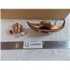 Image 2 : Copper genie lamp, EAGLE oiler, various other copper items