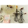 Image 3 : Hand Mixers, Juicer & Sewing Supplies
