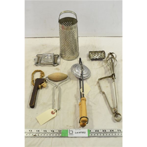Vintage Kitchen Utensils