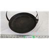 Image 3 : very old fireplace cooking pan cast iron