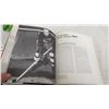 Image 5 : 1975 Stanley Cup book - a complete pictorial history of the stanley cup 1927-1975