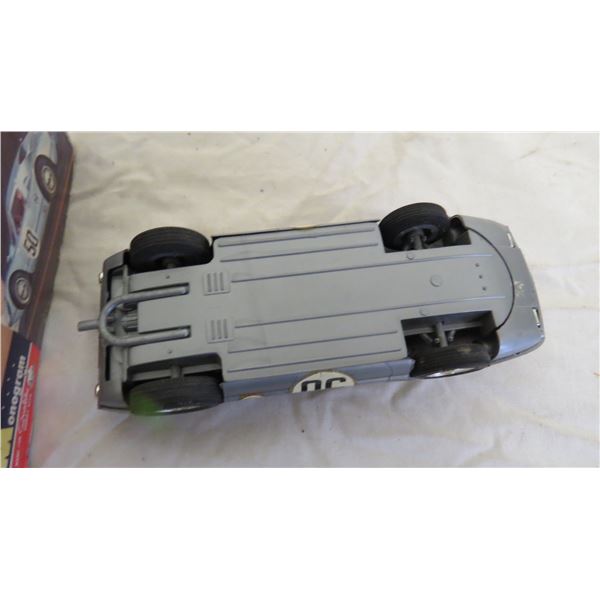 Monogram 1/32 Porsche 904 コンプリート キット Monogram 1/32 Porsche 904 コンプリート キット Monogram 1/32