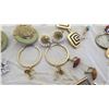Image 4 : costume jewellery - earrings, misc