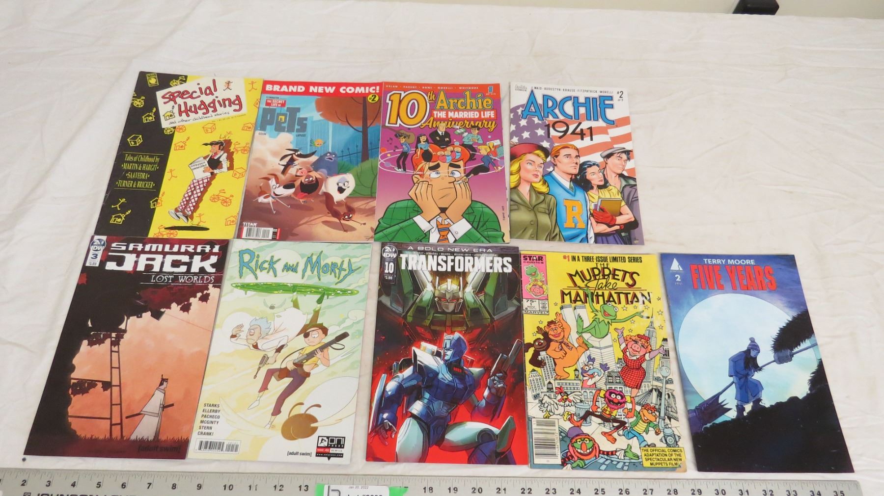 Star Comics Muppets Take Manhattan, Archie 1941, Rick and Morty comic ...