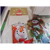 Image 3 : Sterilite 45L tote with Christmas decorations