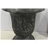 Image 2 : Outdoor Pot & Chalkware Sign