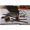 Image 1 : *Antique cast iron pieces - coal scuttle, sledge hammer heads, animal trap, misc
