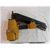 Image 4 : Stanley Bostich air powered nailer - untested