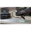 Image 4 : black n decker 12V car vac with acecssories + manual