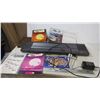 Image 1 : Yamaha portasound PCS-500 Keyboard + music books (working)