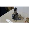 Image 2 : Bombay ceramic oriental girl ornament - needs repair + misc ornament (piece broken)