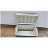Image 3 : plastic coleman cooler Polylite 48