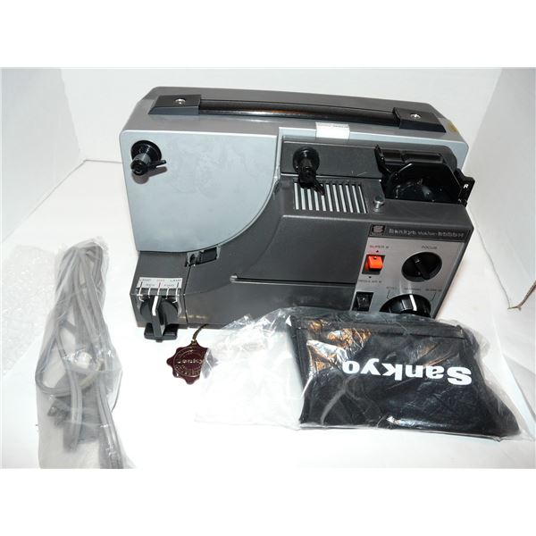 Sankyo Dualux 2000H Super 8 Film Projector Works - Bodnarus