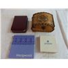 Image 5 : Empty Jewellery Box + Case, Childrens Day 1971 Plate + Golf Clubs Coaster Set