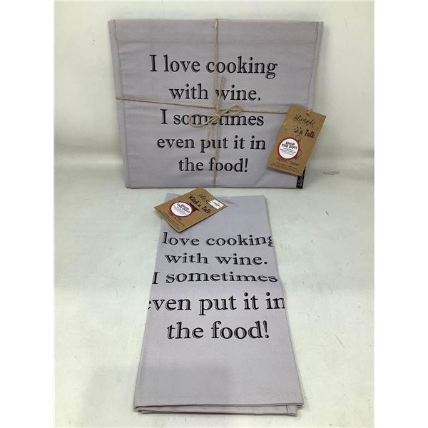 Alamode Kitch 'n Talk Aprons (2ct)