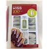 Image 2 : Kiss 100 Tips and Nail Glue