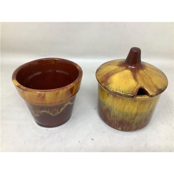 Vintage Blue Mountain Pottery Canada-  Planter and Sugar Bowl with lid