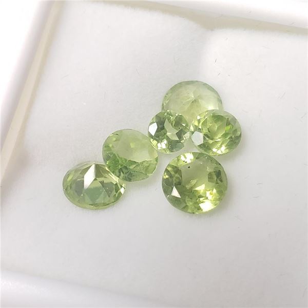 Peridot Apx(4ct) (~length inches), Suggested Retail Value $100