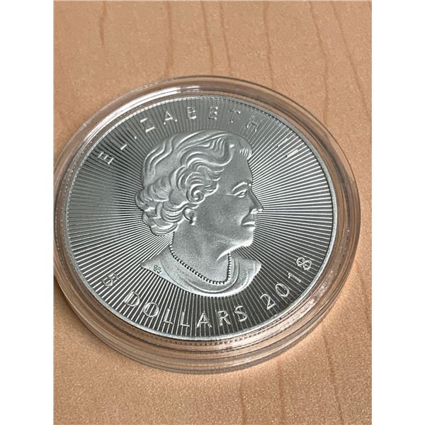 Canada 5 dollar Fine Silver 1 oz Round .9999