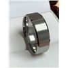 Image 3 : Gents Titantium Polished size 10 band
