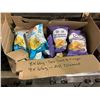 Image 1 : 17 - 66g Bags Potato Chips, All Dressed & Sea Salt & Vinegar