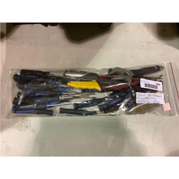 Mastercraft Screw Drivers, Swiss Army Knives & Misc Tools