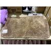 Image 1 : Wamsutta Bath Rug 24x40" - Tan