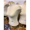 Image 2 : Torso Mannequin on wooden stand - Female