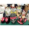 Image 1 : ASSORTED TOYS