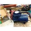 Image 2 : SPRAY TAN GUN AND COMPRESSOR