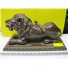 Image 1 : WOOD CARVING OF THE LION SIGNED BY B. MALCHI