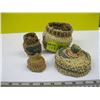 Image 2 : 2 SMALL LIDDED BASKETS