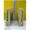 Image 2 : 2 CHINESE CARVED BOOKENDS