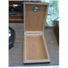 Image 2 : SMALL HUMIDOR