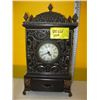 Image 1 : METAL & WOOD ANTIQUE LOOKING MANTLE CLOCK