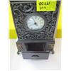 Image 2 : METAL & WOOD ANTIQUE LOOKING MANTLE CLOCK