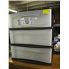 Image 1 : PLASTIC 3 DRAWER STORAGE UNIT