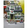 Image 2 : 3 CHRISTMAS HOUSES