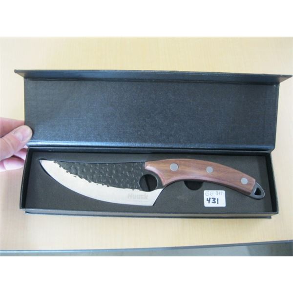 HUSSK JAPANESE CHEF'S KNIFE
