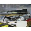 Image 2 : BIN WITH ASST. UTENSILS