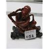 Image 2 : 2 SMALL CHINESE FIGURINES
