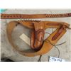 Image 3 : 2 Leather Gun Holsters & Ammo Belt